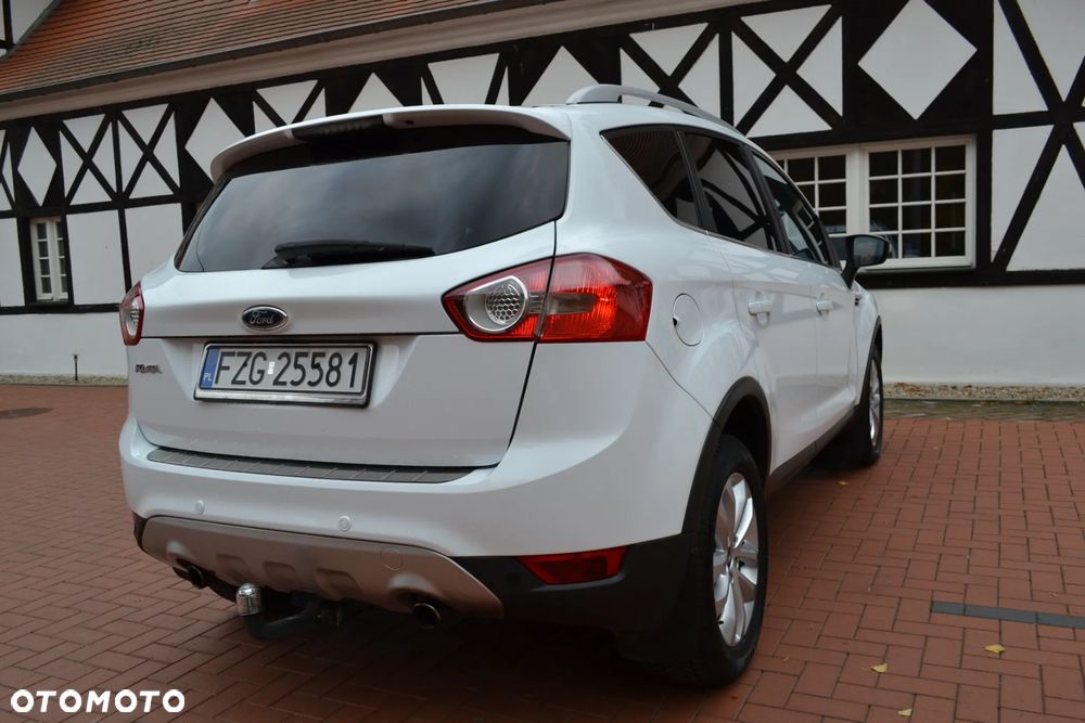 Ford Kuga - 17