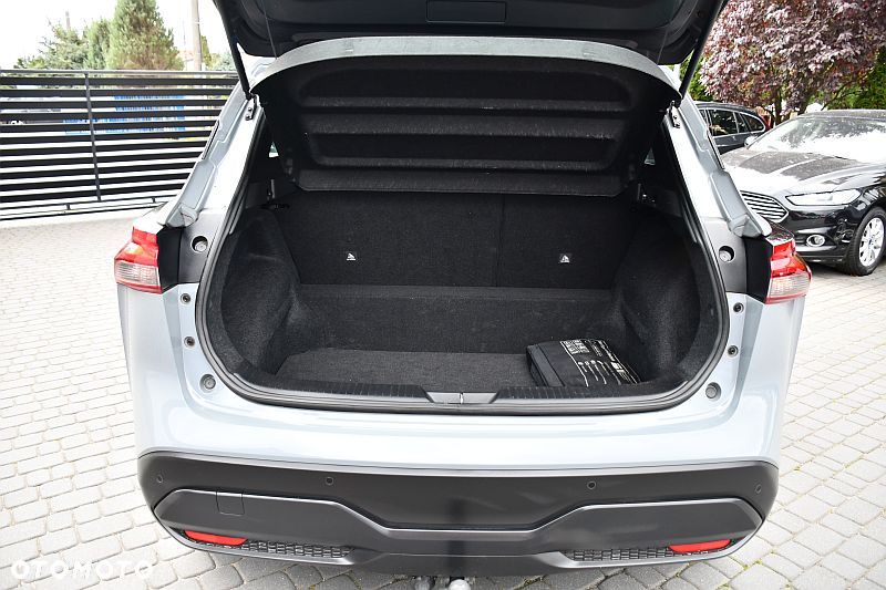 Nissan Qashqai 1.3 DIG-T mHEV N-Connecta - 25