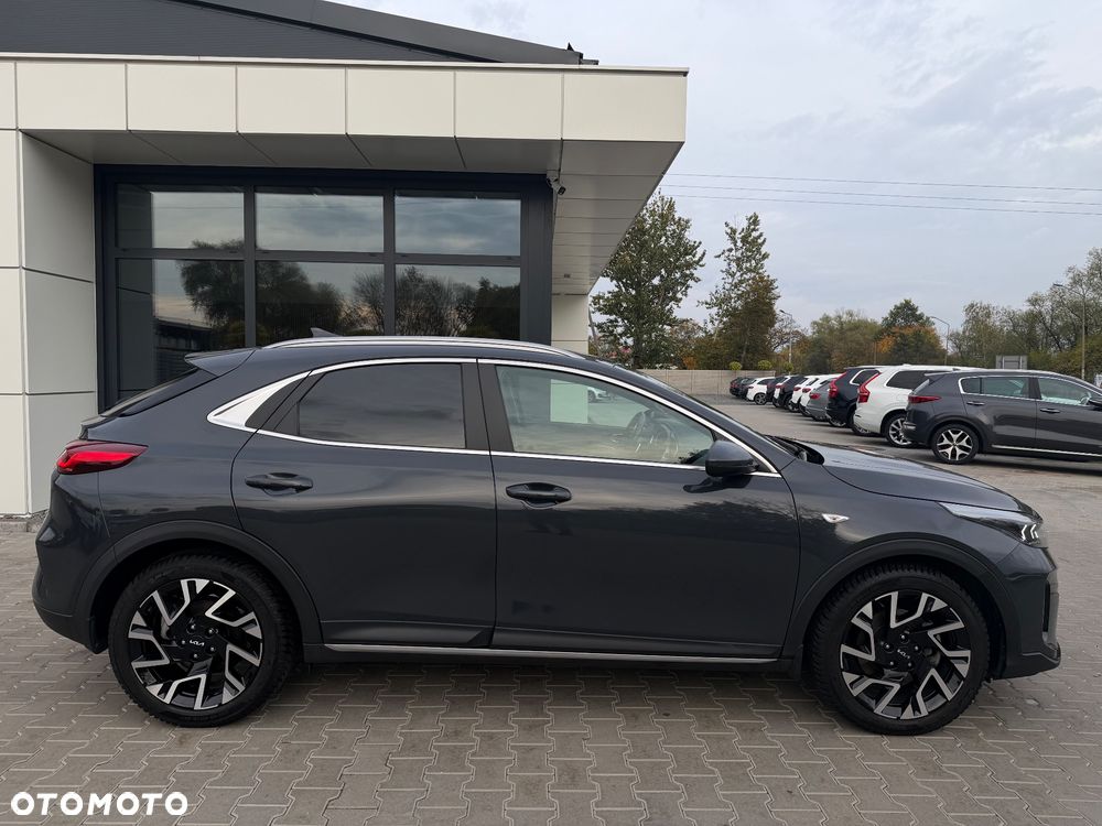 Kia XCeed 1.5 T-GDI M DCT - 2