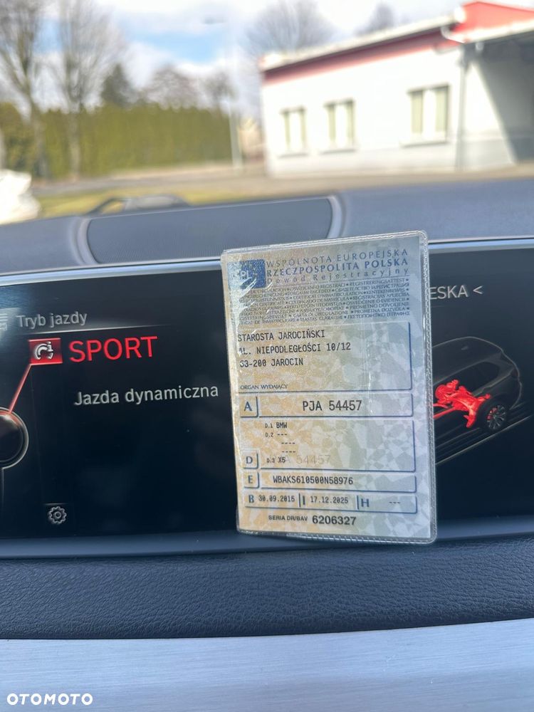 BMW X5 xDrive40d - 17