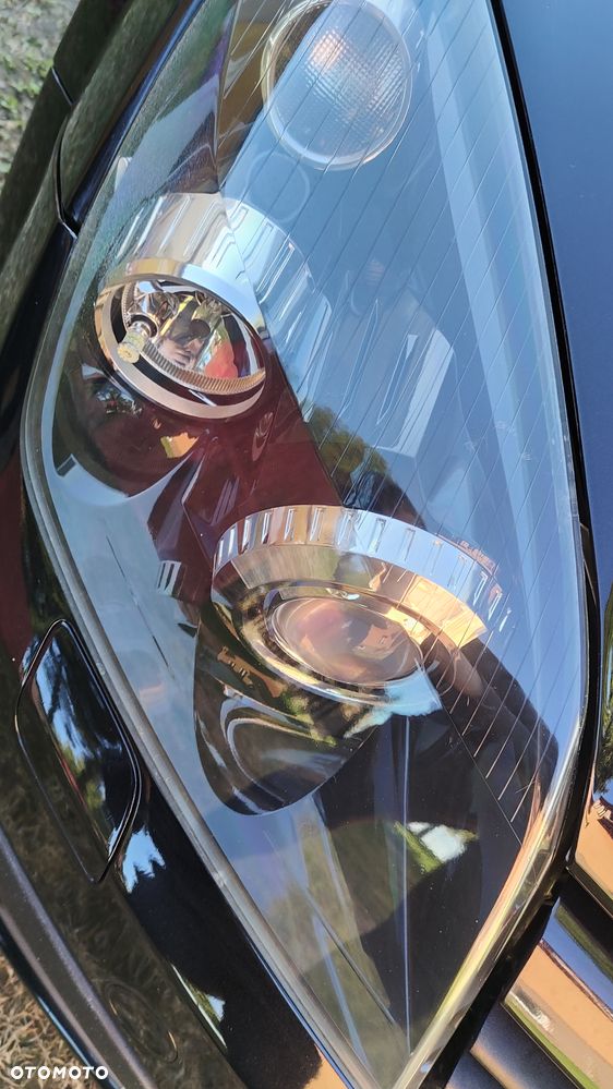 Opel Astra 2.0 T Cosmo - 14