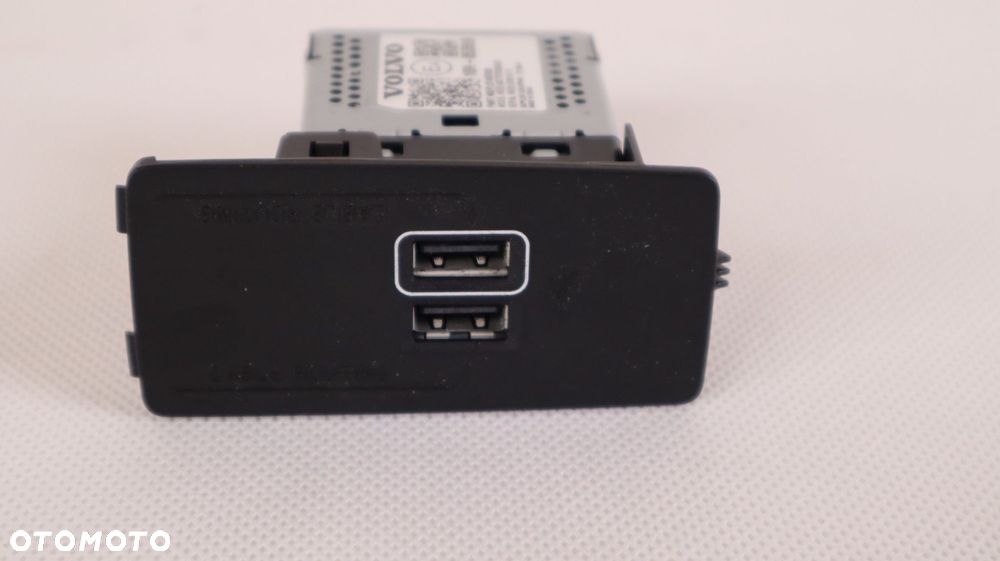 VOLVO V60 II XC90 II S60 III S90 II V90 II MODUŁ ZŁĄCZE USB 31407038 - 1