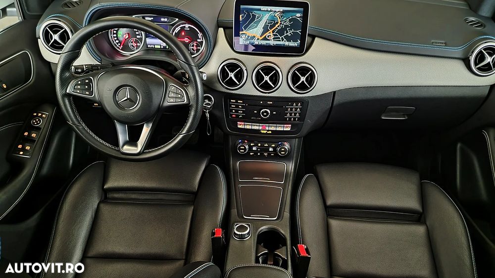 Mercedes-Benz B Electric Drive 250 e Urban - 31