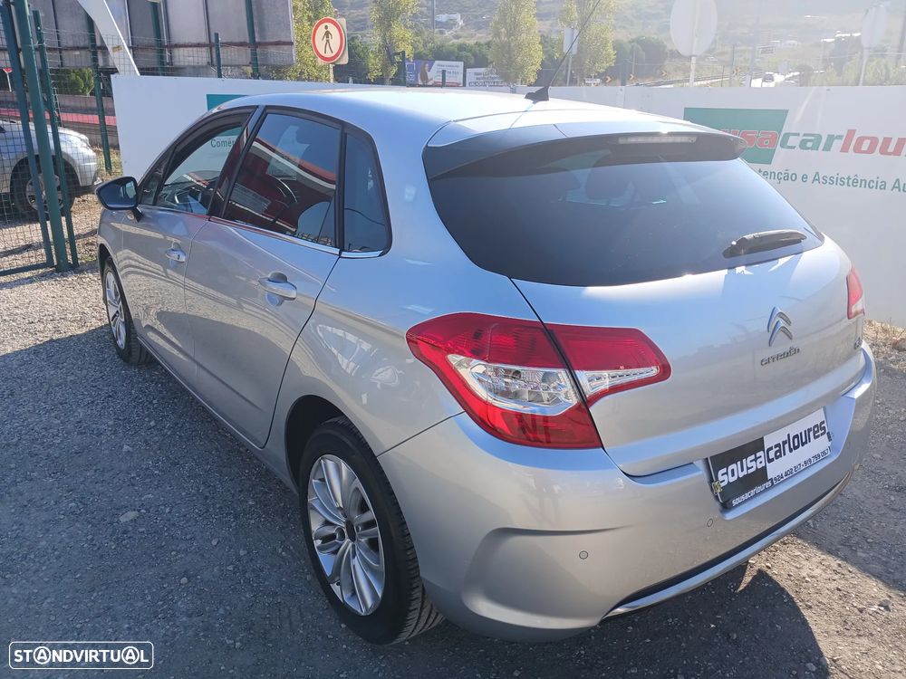 Citroën C4 1.6 HDi Seduction - 11
