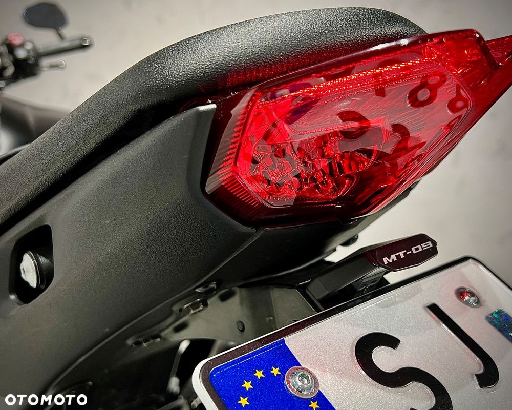 Yamaha MT - 9