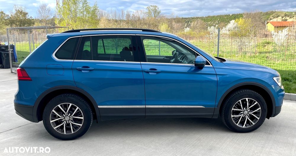 Volkswagen Tiguan 2.0 TDI SCR 4MOTION (BlueMotion Tech) Comfortline - 3