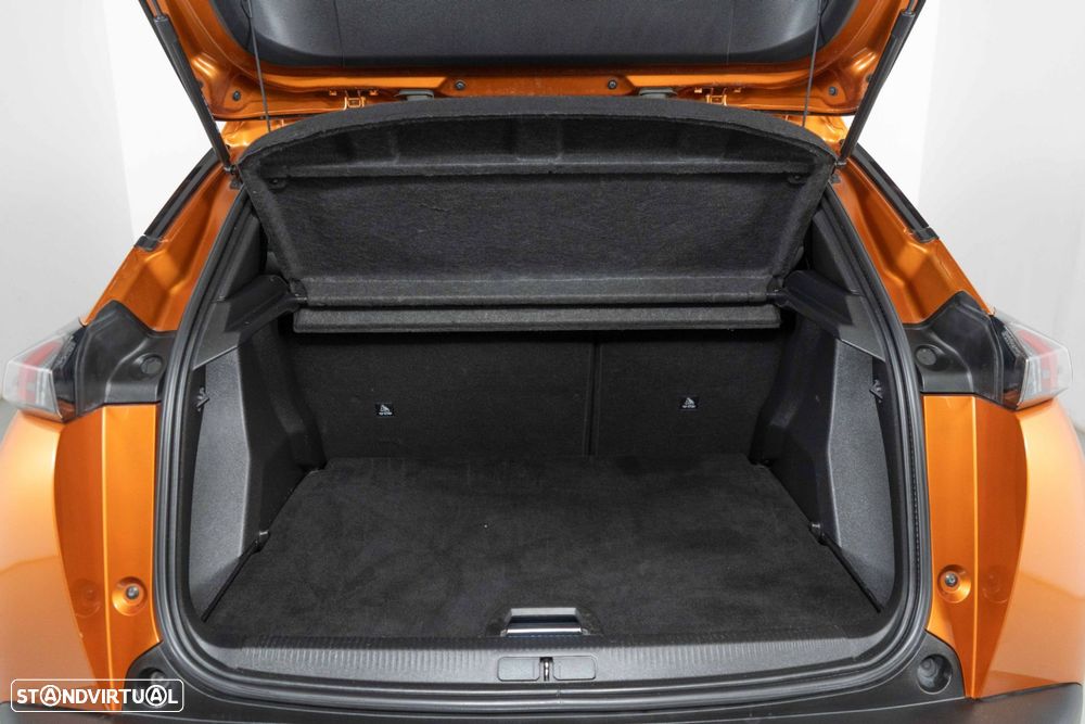 Peugeot 2008 1.2 PureTech Allure Pack - 12