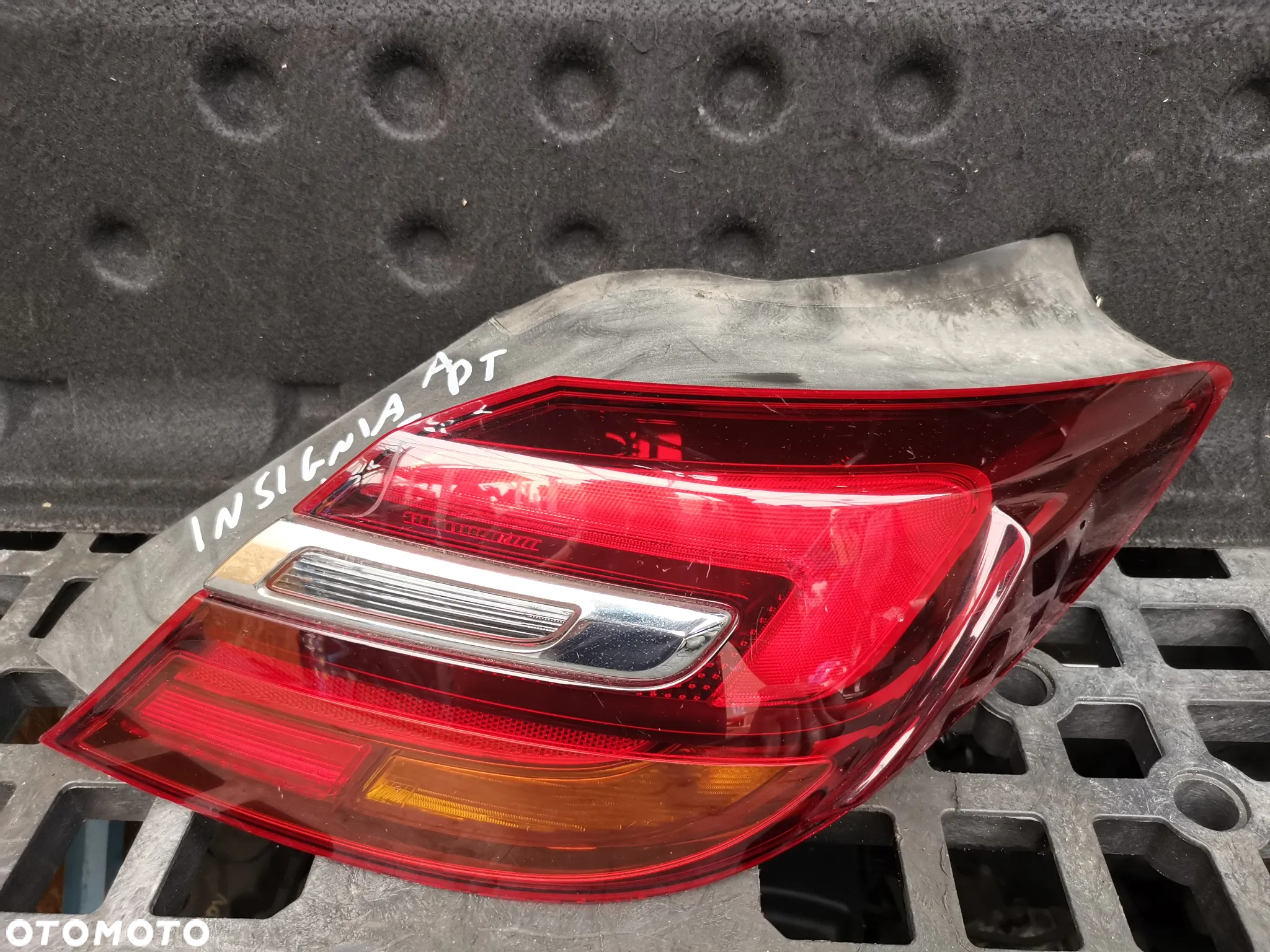 Lampa Prawa Tył Opel Insygnia 23422536-ECE R HB - 3