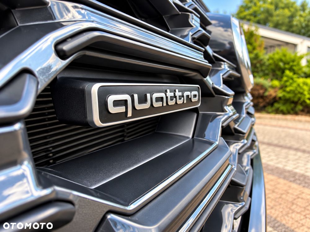 Audi Q5 50 TFSIe quattro S tronic S line - 8