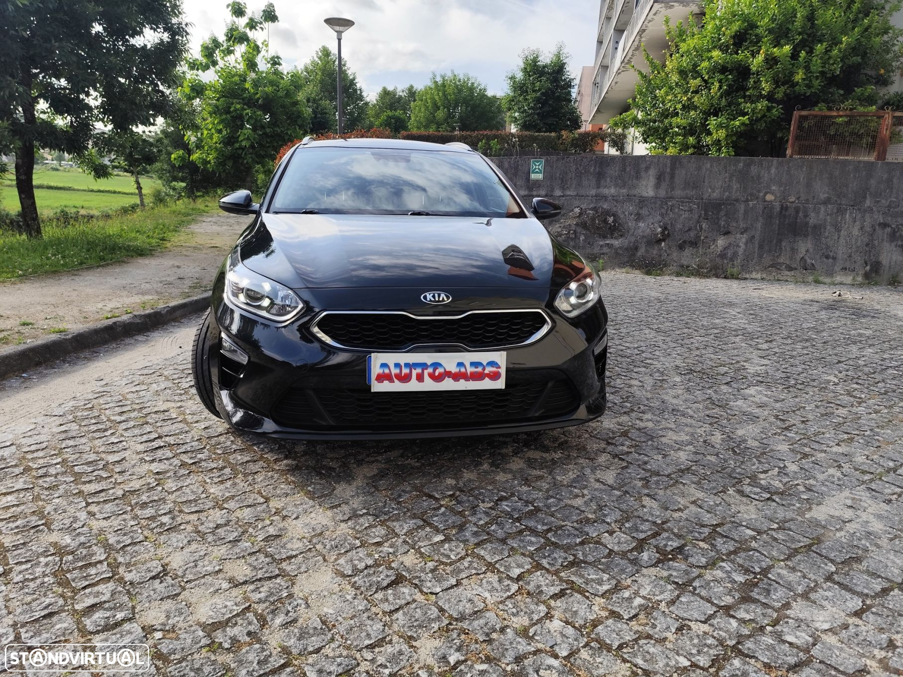 Kia Ceed SW 1.6 CRDi MHEV Drive+SRF - 14