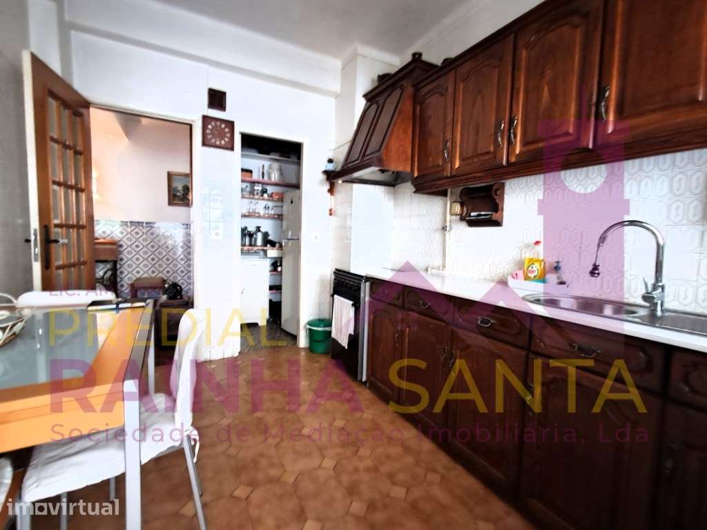 Arrenda-se Apartamento T3+1 em Santa Clara - Coimbra - Grande imagem: 2/25