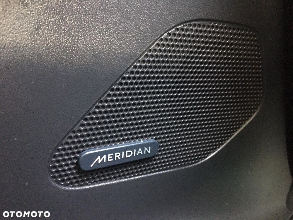 Jaguar F-Pace 25t AWD Prestige - 12