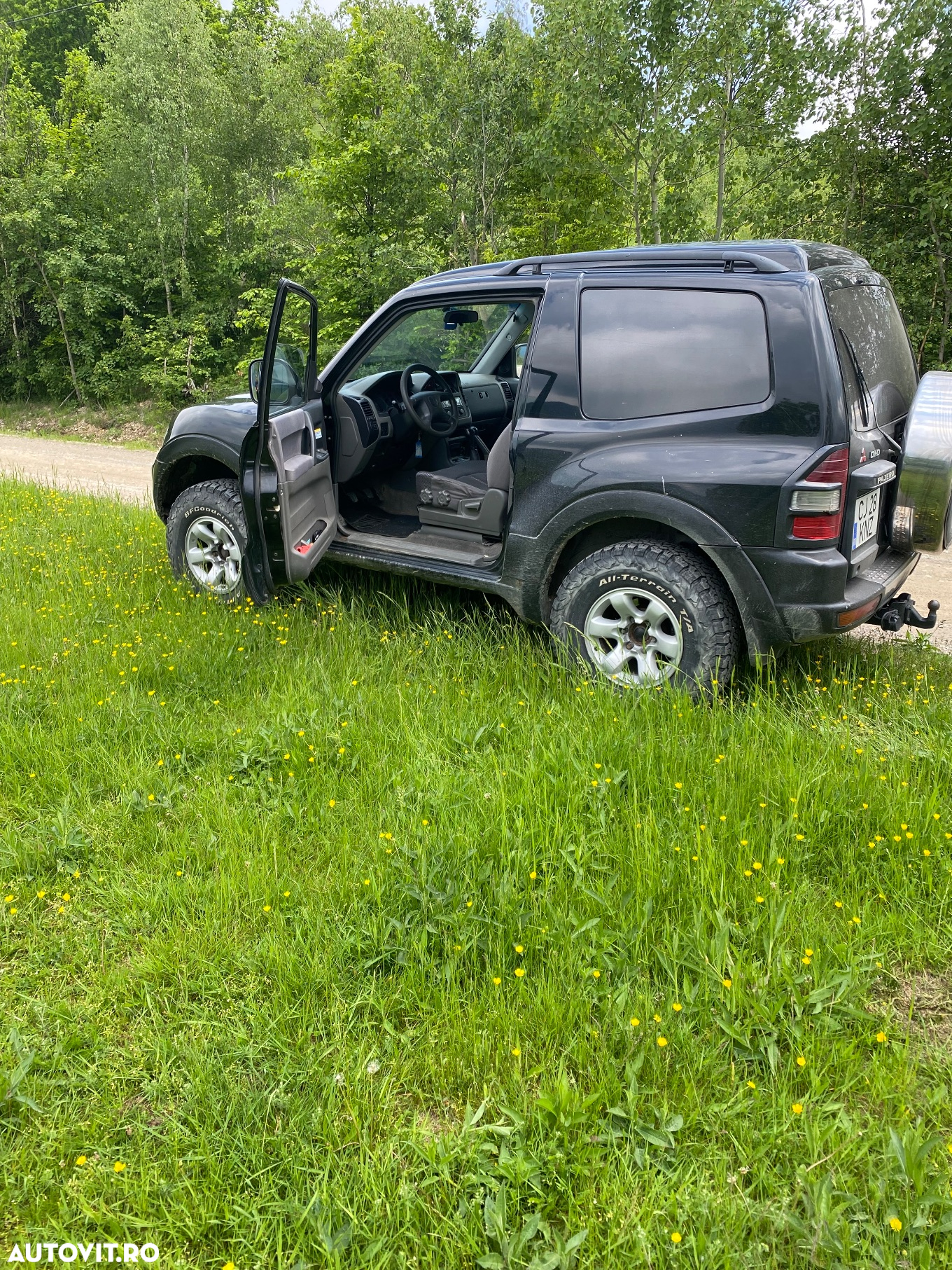 Mitsubishi Pajero Metal Top 2.5 TD GL - 11