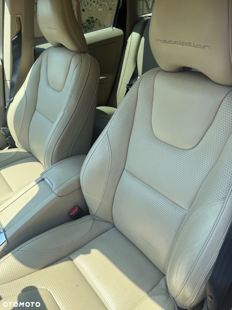 Volvo XC 60 D5 AWD Geartronic Linje Inscription - 9