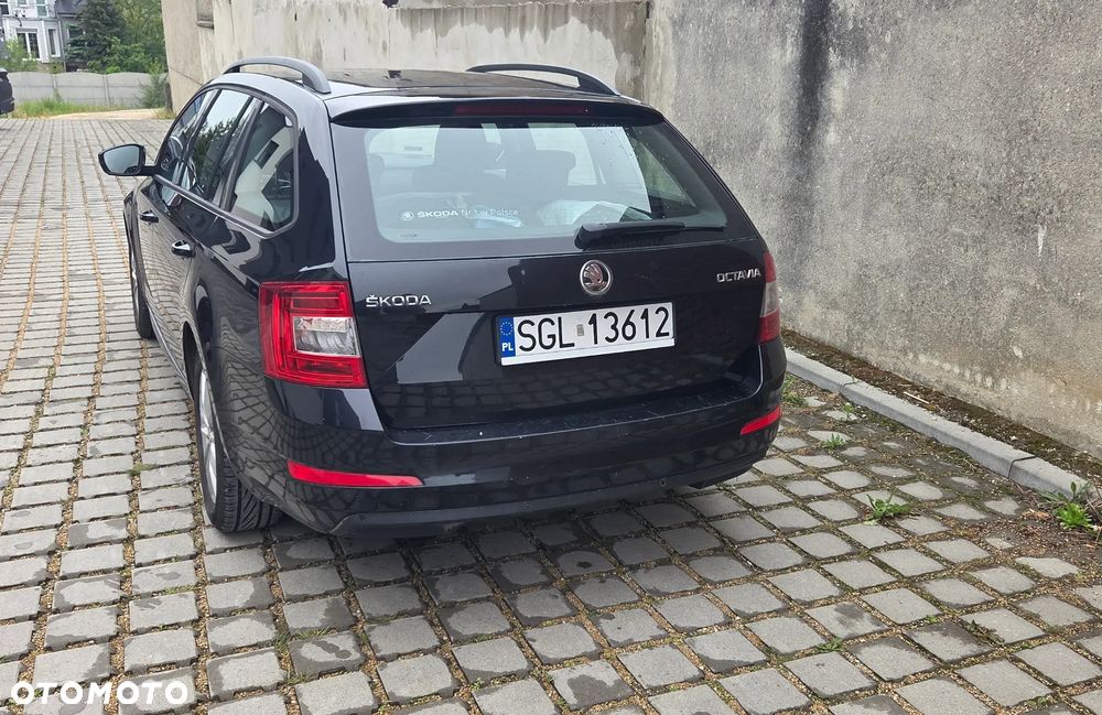 Skoda Octavia 1.6 TDI Elegance DSG - 6