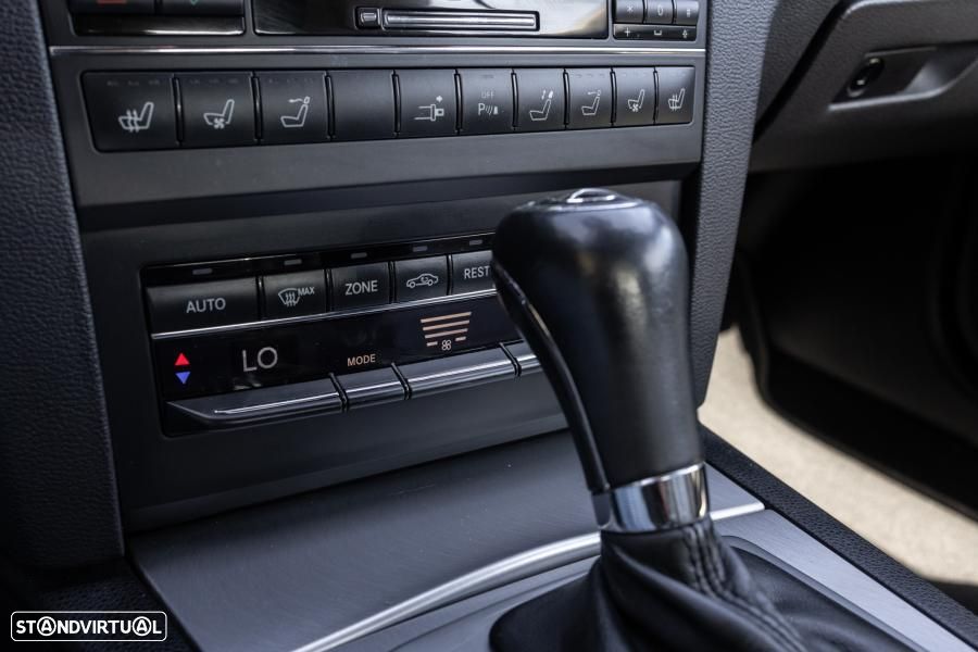 Mercedes-Benz E 250 CDi Avantgarde BE Auto - 32