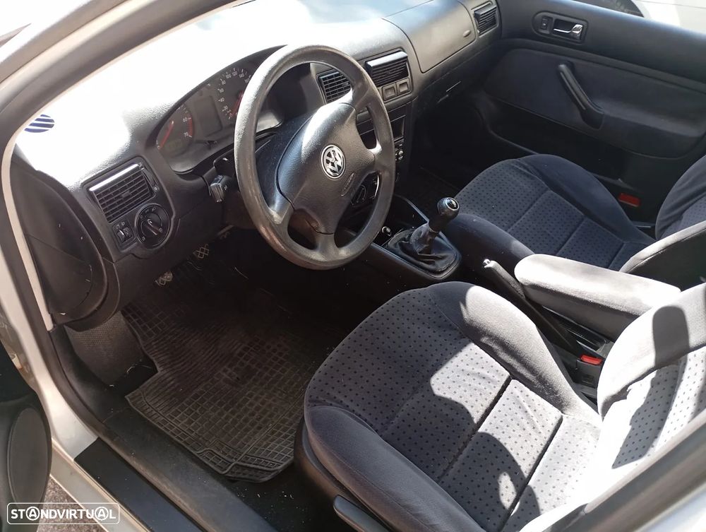 VW Golf Variant 1.4 Confortline - 11