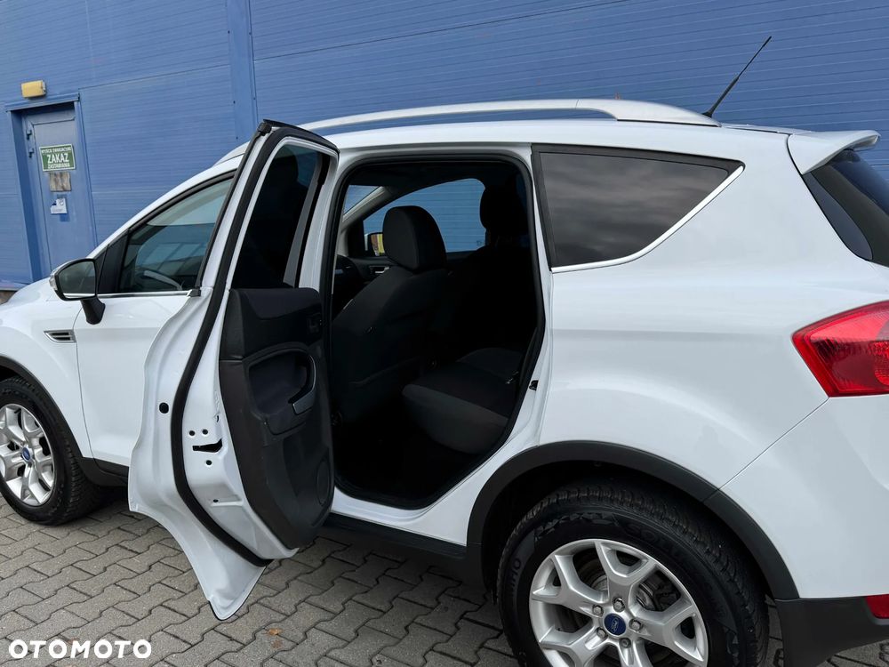 Ford Kuga 2.0 TDCi 4x4 Trend - 27