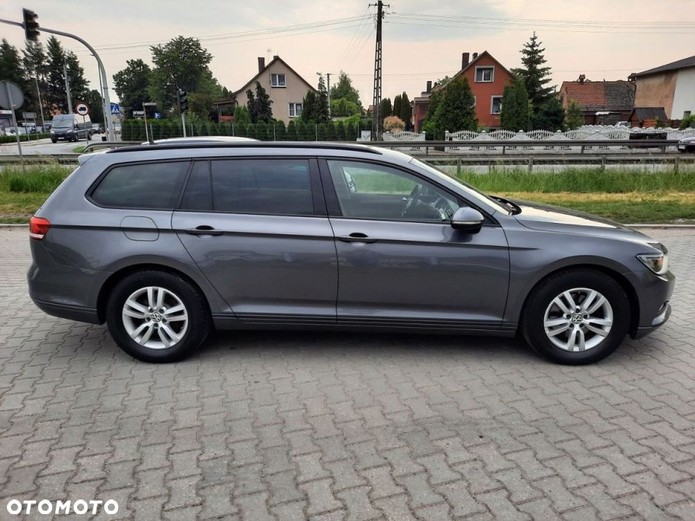 Volkswagen Passat - 6