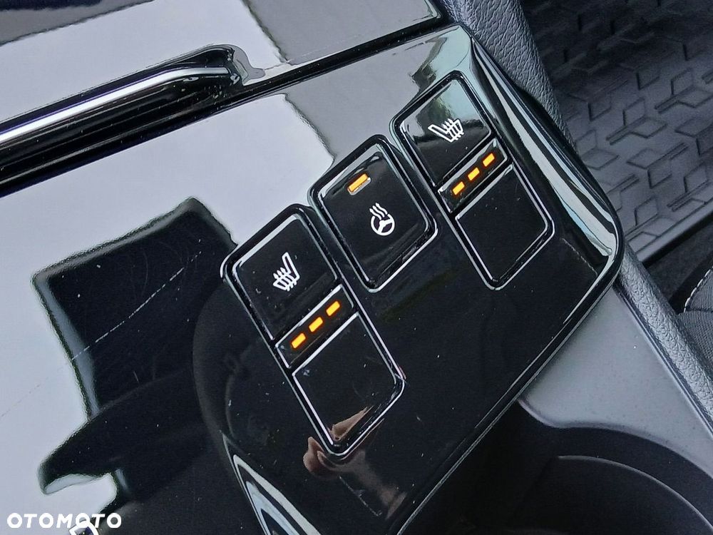 Kia Sportage 1.6 T-GDI L 2WD DCT - 25