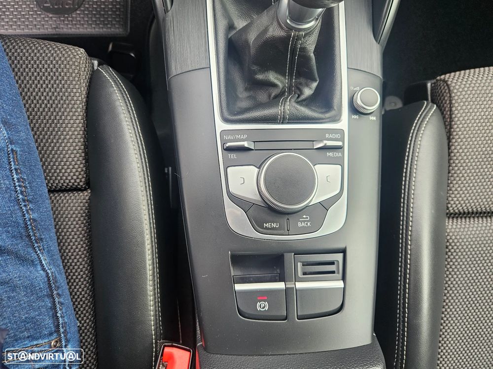 Audi A3 2.0 TDI S-line - 30