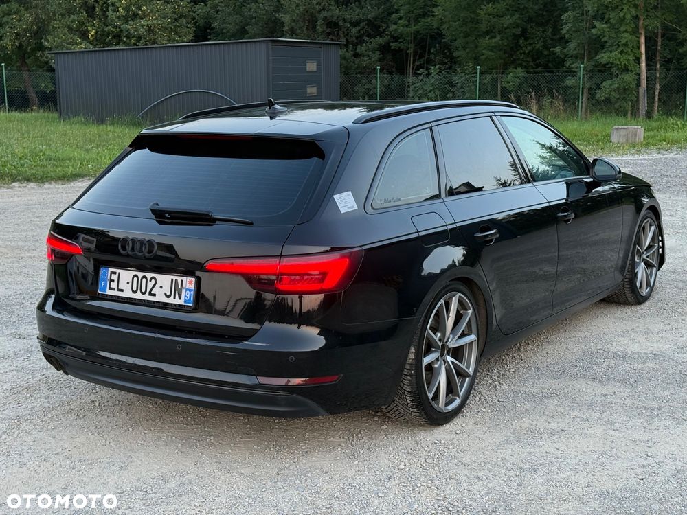 Audi A4 Avant 2.0 TDI ultra S tronic sport - 4