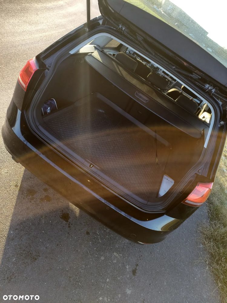 Volkswagen Golf 1.6 TDI BMT Comfortline - 10