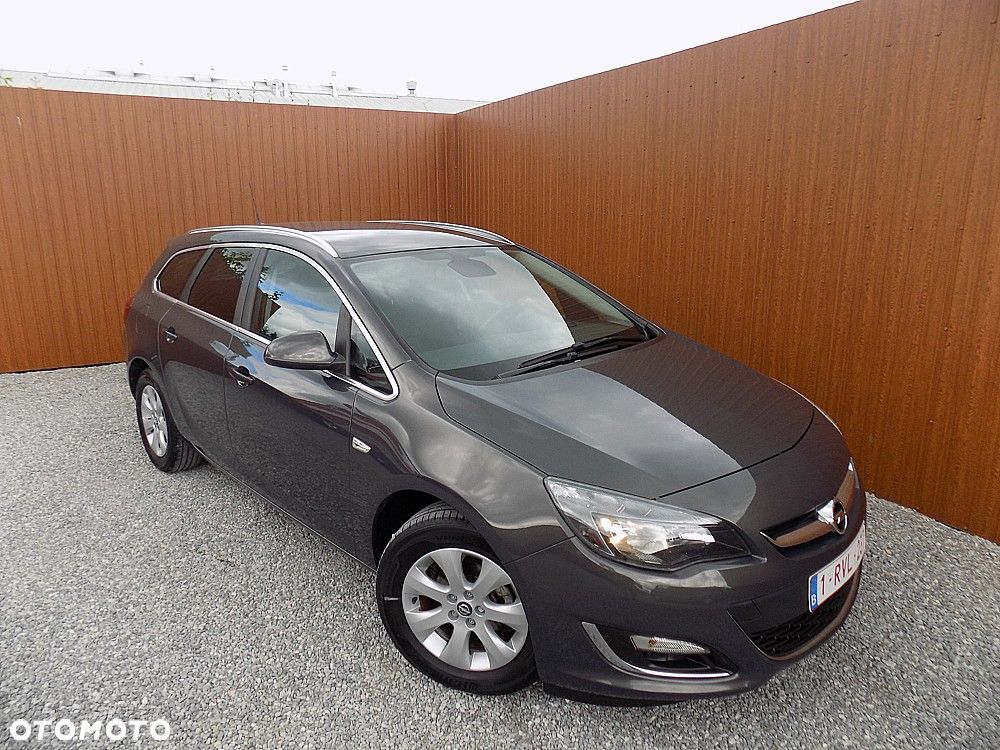 Opel Astra 1.4 Turbo Selection - 1