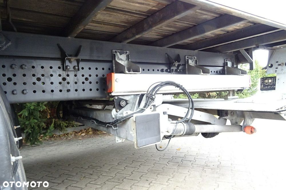 Mercedes-Benz Antos 1827 Euro 6 tylko 228tys.km ! ks. serwisowa kontener - 10