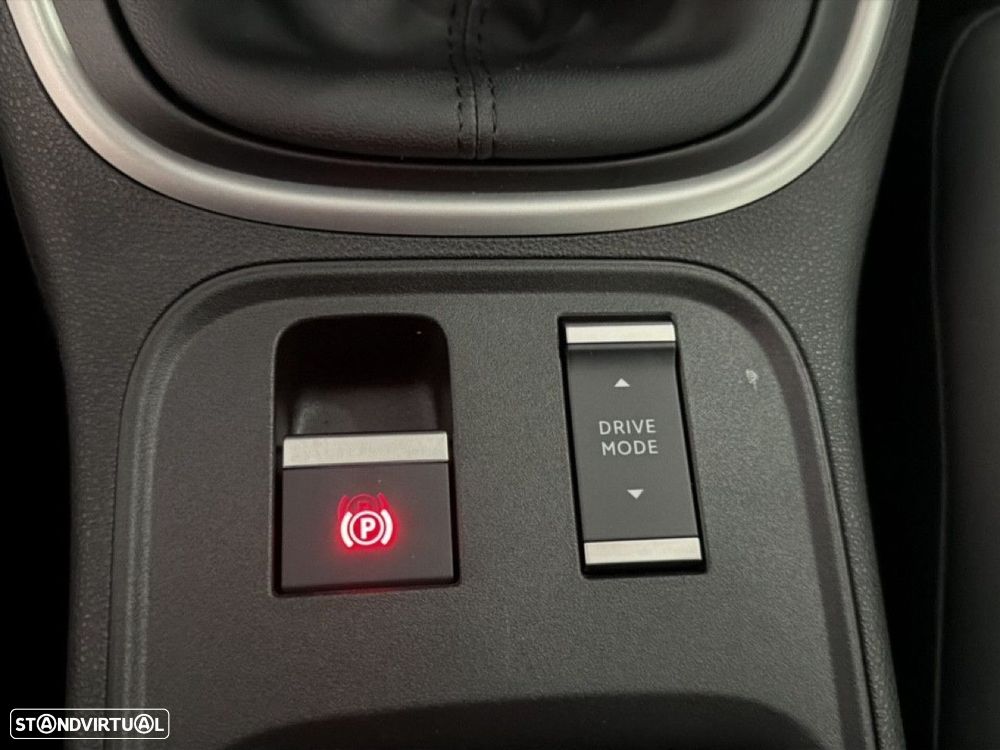 Jeep Avenger 1.2 GSE T3 Altitude - 9