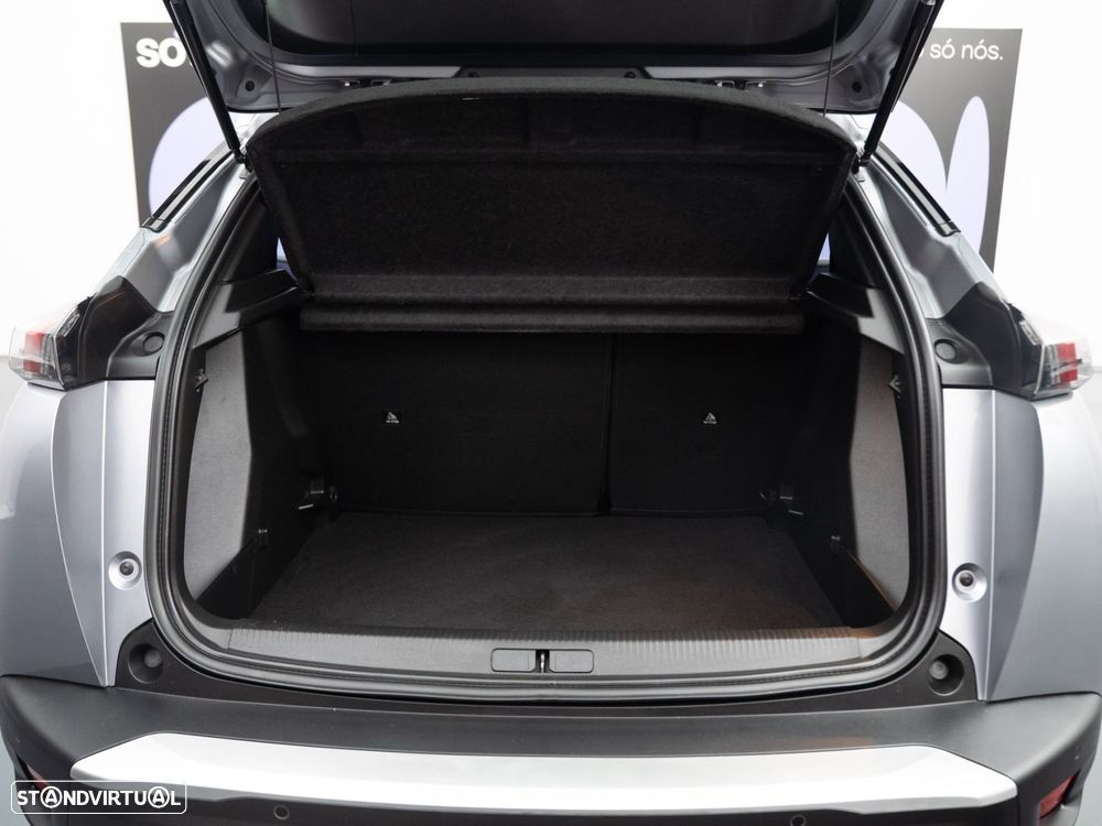 Peugeot 2008 1.2 PureTech Active Pack - 10