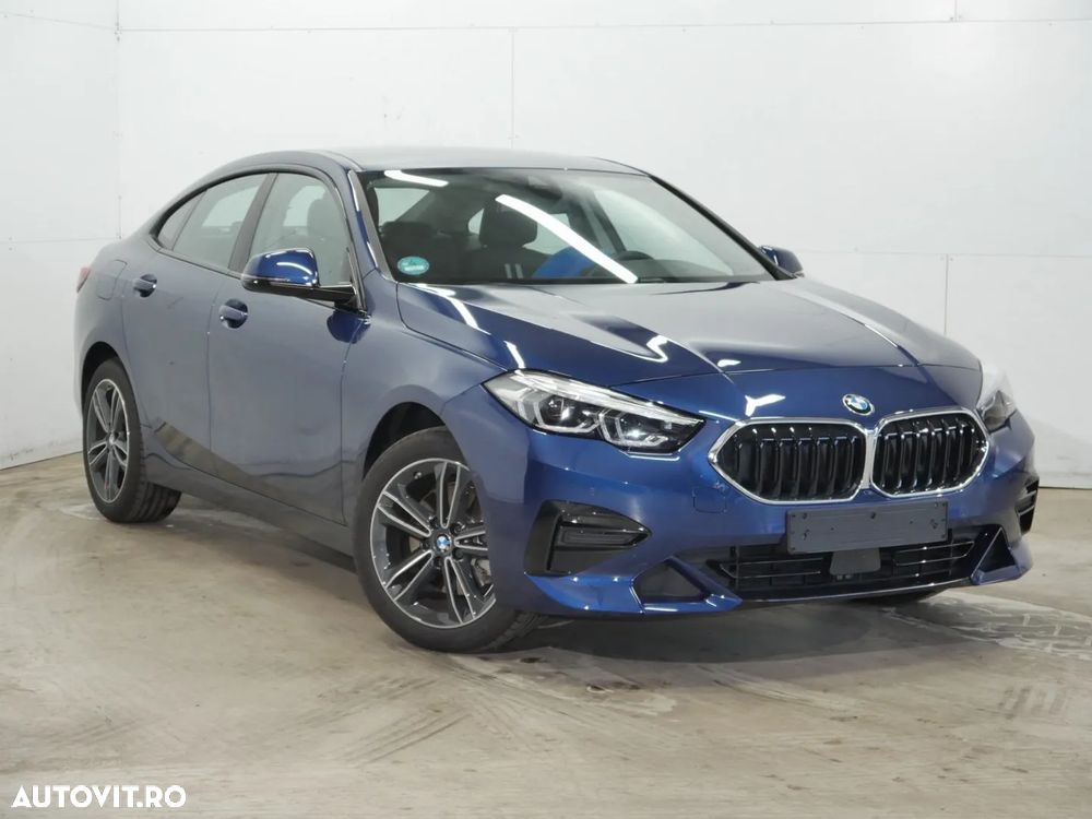 BMW Seria 2 218i - 3