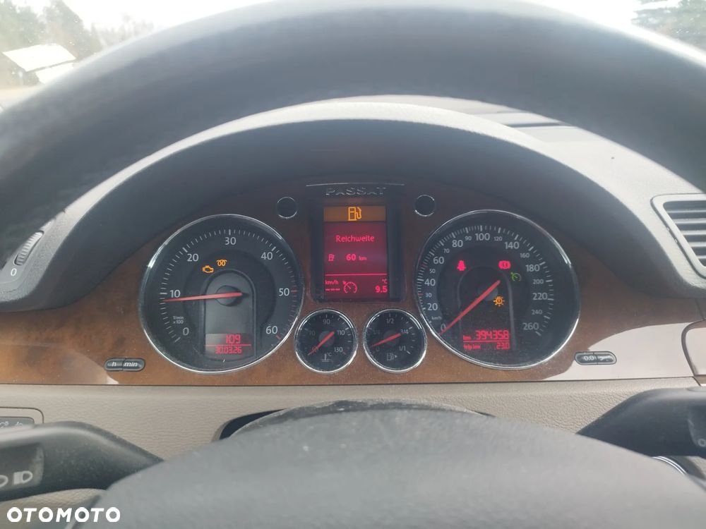 Volkswagen Passat 2.0 TDI Comfortline - 3