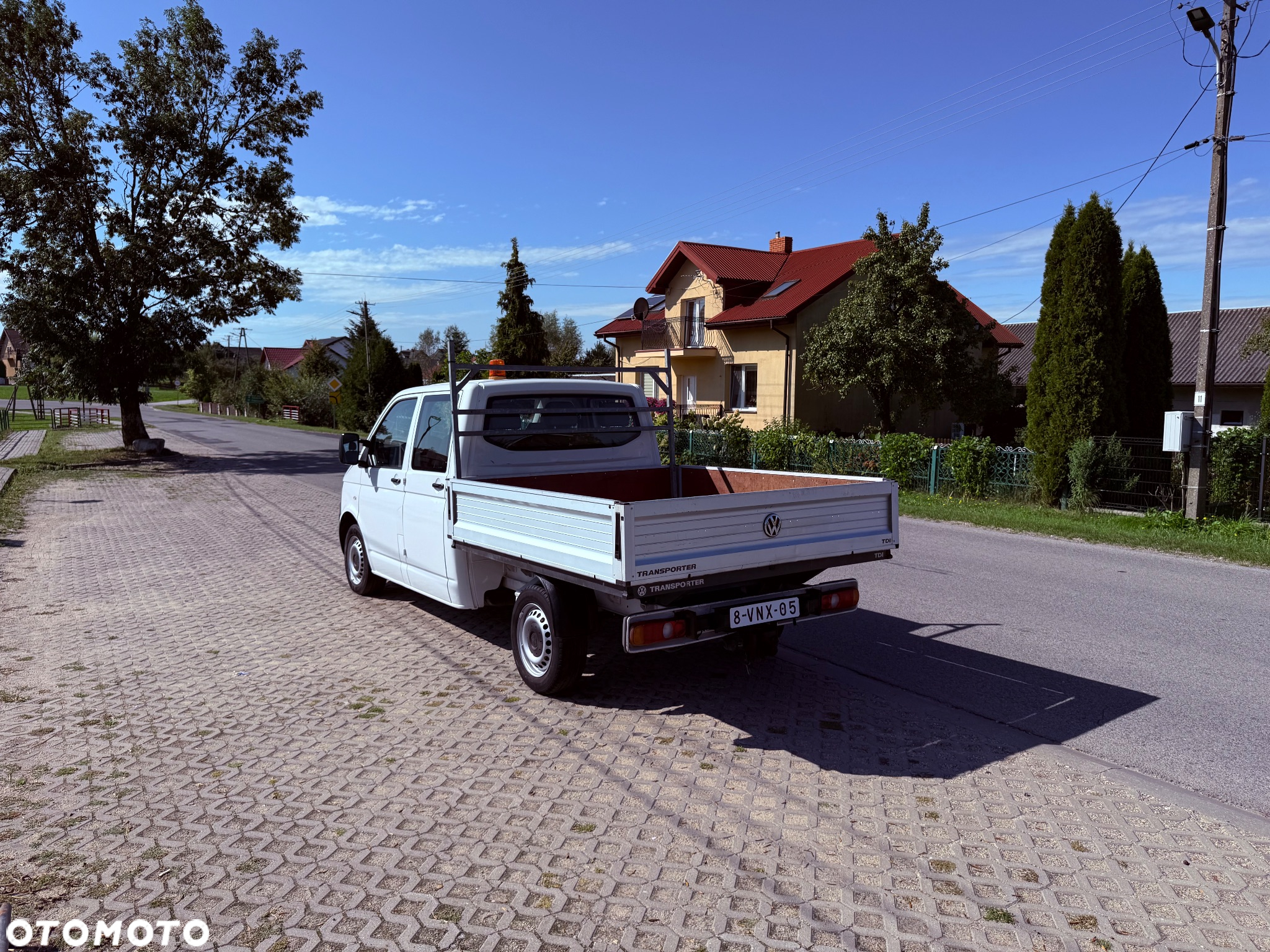 Volkswagen TRANSPORTER T5 2.0TDI CR 102KM - 17