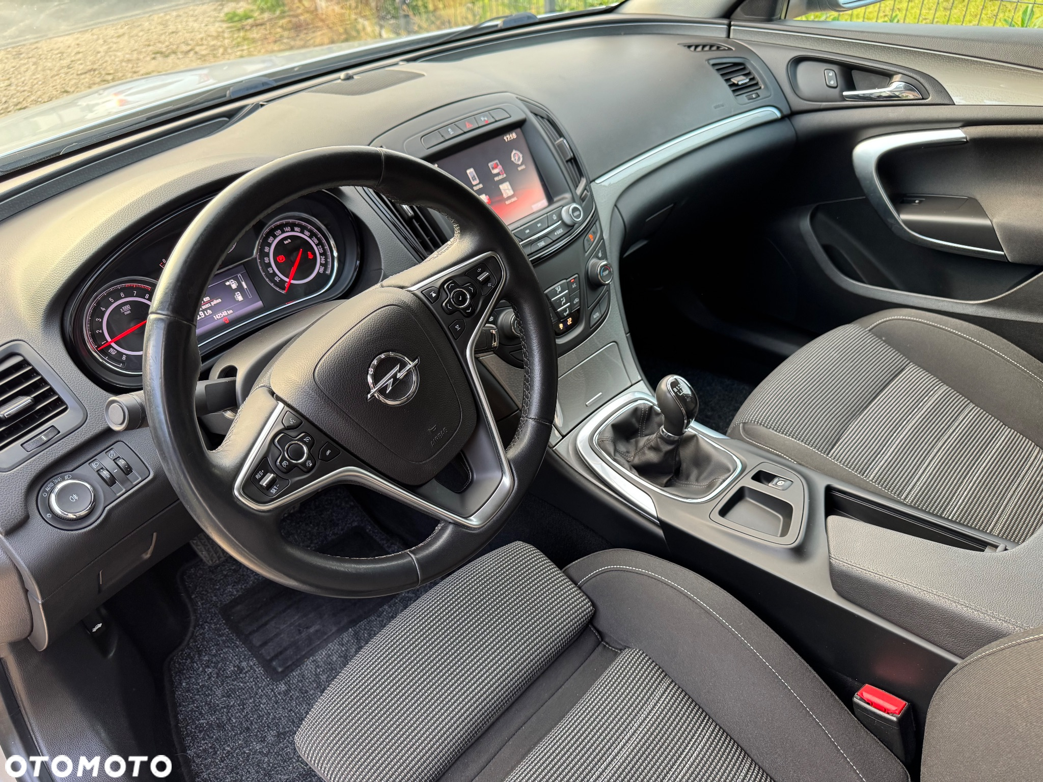 Opel Insignia 1.4 T Executive S&S - 30