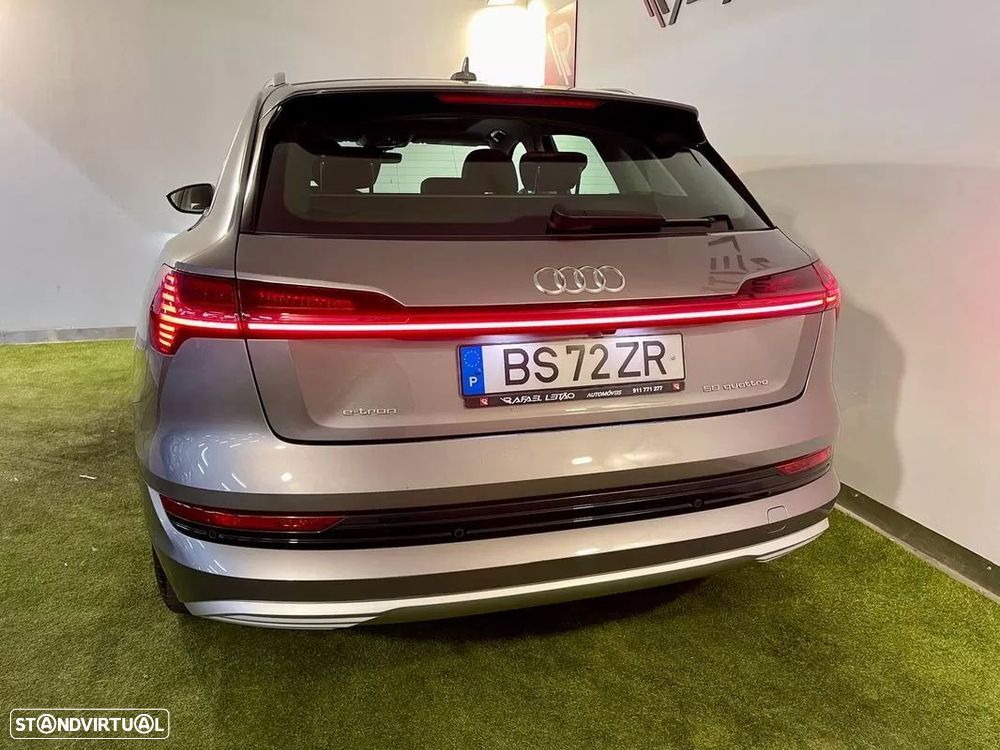 Audi e-tron 50 quattro Advanced - 11