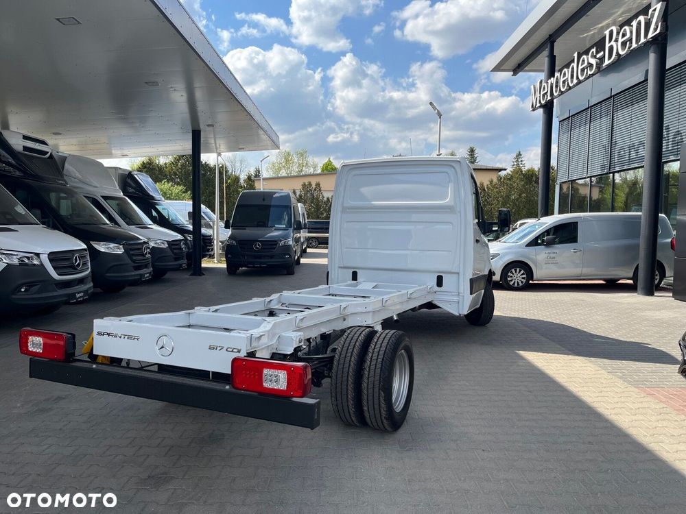 Mercedes-Benz Sprinter 517 CDI OM654 - 8