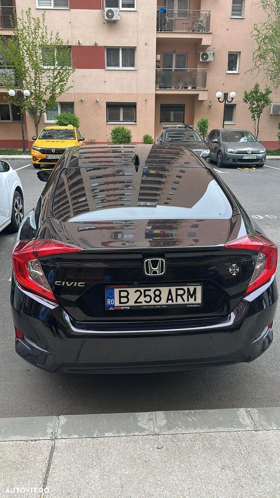 Honda Civic 1.5 VTEC Turbo CVT Executive - 11