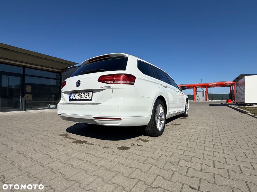 Volkswagen Passat Variant 1.6 TDI BMT Comfortline - 9