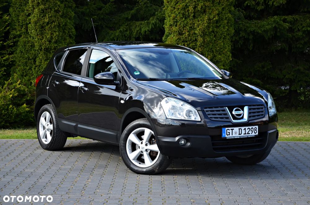 Nissan Qashqai - 1