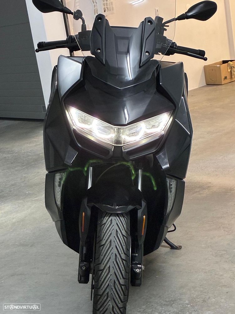 BMW C 400 GT Triple Black - 11