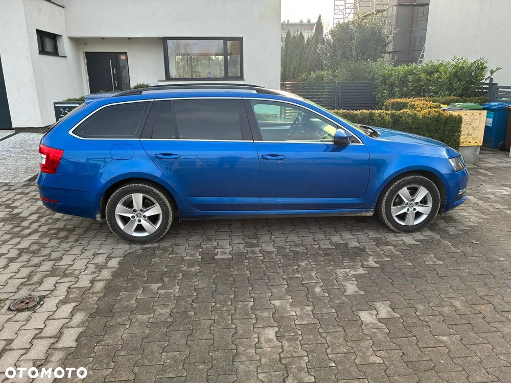 Skoda Octavia 1.4 TSI Ambition - 4