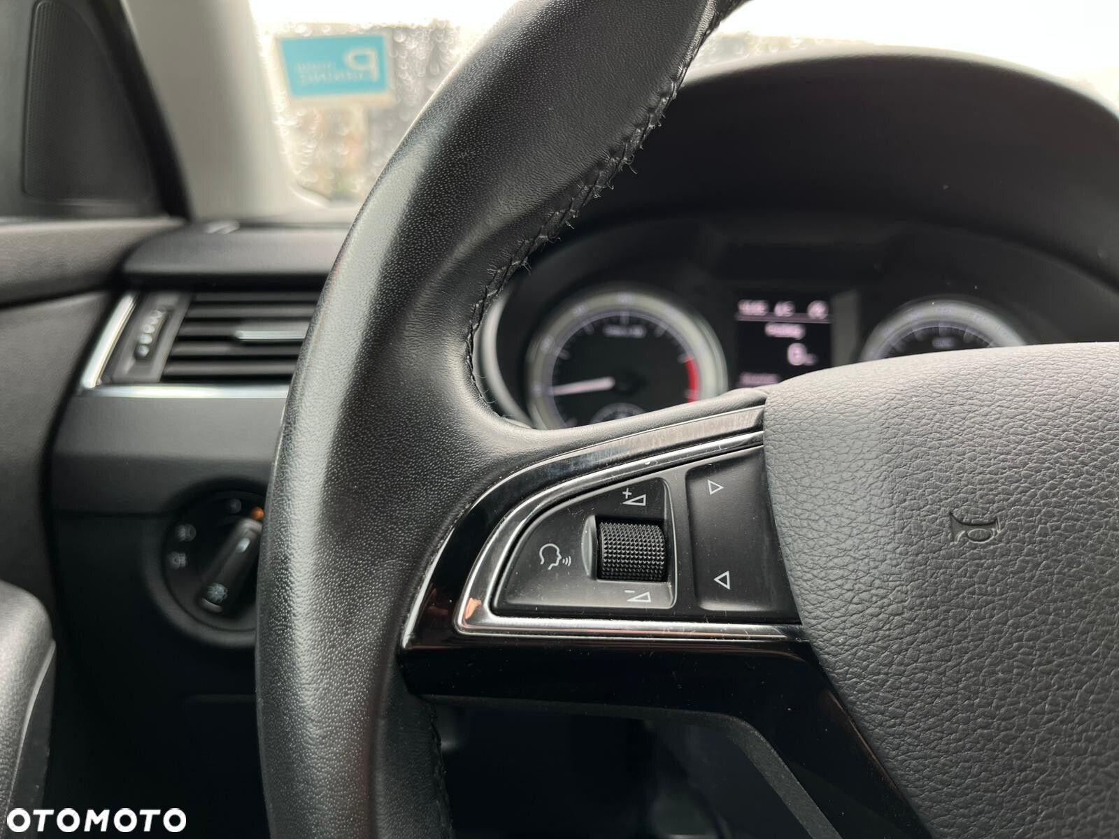 Skoda Octavia 1.5 TSI ACT Style - 18