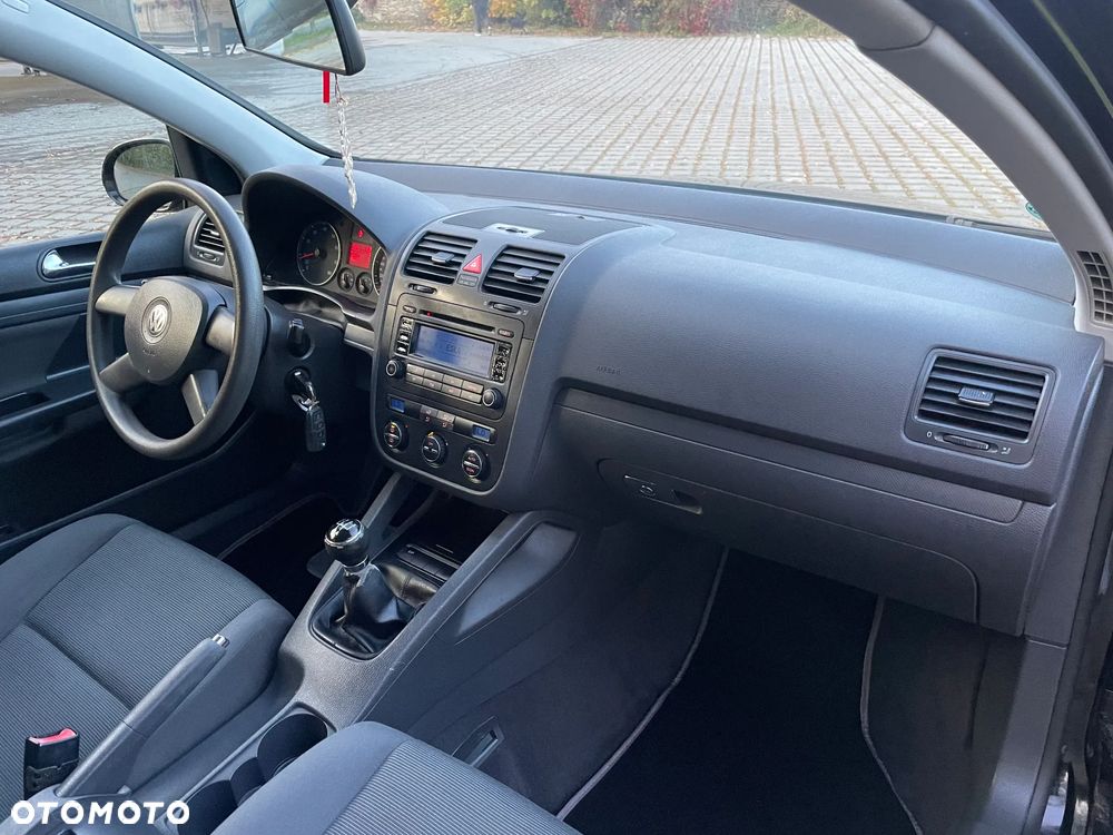 Volkswagen Golf ver-v-1-4-entry - 18