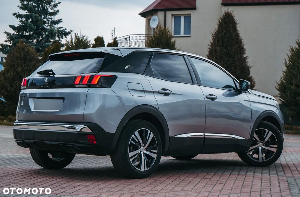 Peugeot 3008 PureTech 130 Stop & Start GPF Allure - 16