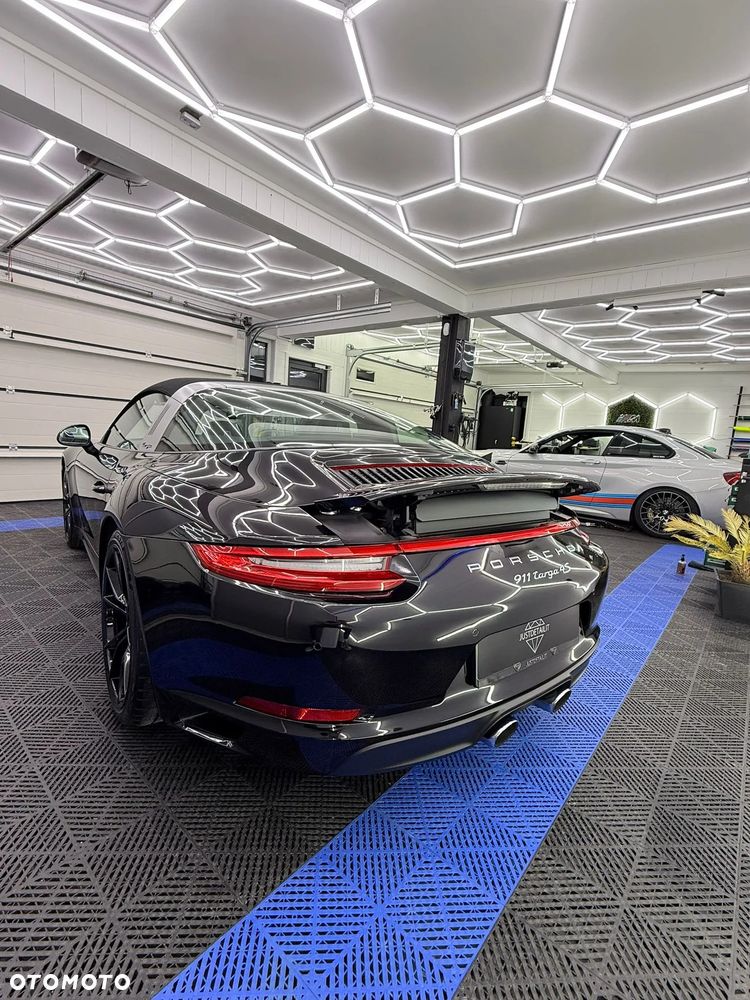 Porsche 911 Targa 4 PDK - 7
