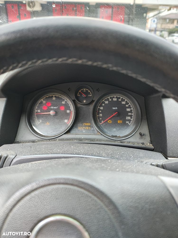 Opel Astra 1.3 CDTI - 5