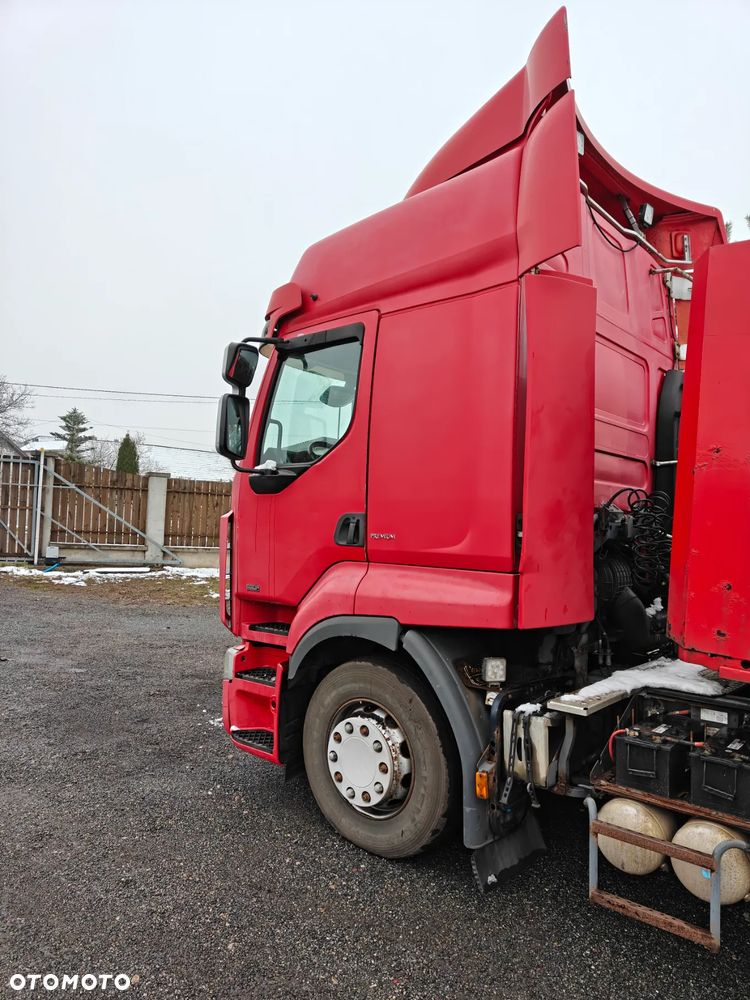 Renault PREMIUM - 2