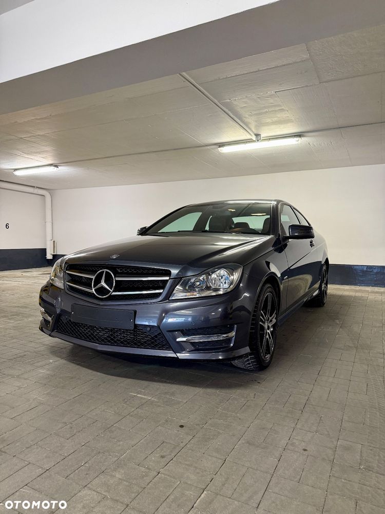 Mercedes-Benz Klasa C 180 Edition - 10