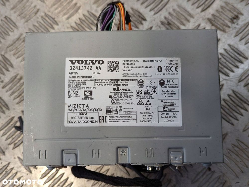 Volvo XC40 2017-2025 Radio nawigacja - 1